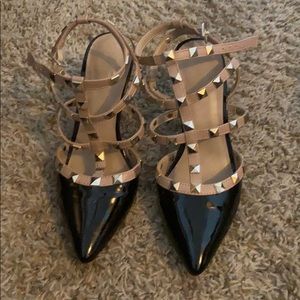 Studded designer look-alike heels - size 7.5